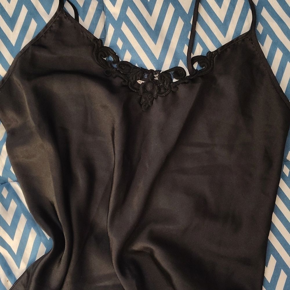 VTG 80s Black Satin Floral Crochet Mini‎ Intimates Slip Dress Size Large - Picture 2 of 12